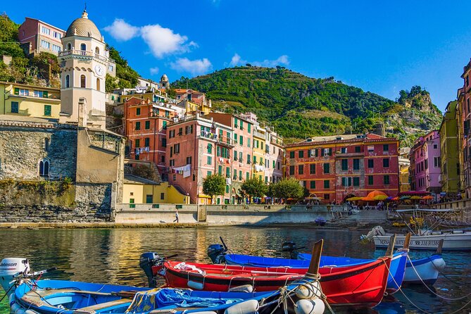 La Spezia : Cinque Terre boat tour day or sunset with aperitif - Vernazza’s Port and Colorful Streets: Your Main Walk Time