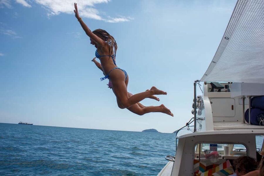 La Spezia: Gulf of Poets Boat Trip with Swim Stops - Sunset, Snacks, and the Sea Vibe: The Best Part Is How It’s Timed