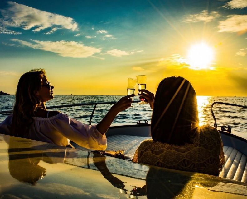 La Spezia: Sunset Boat Tour with Aperitivo and Snacks - Key points before you go