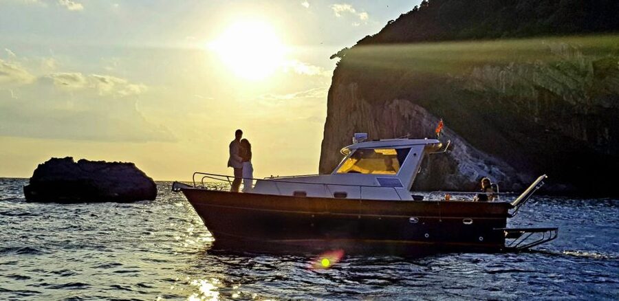 La Spezia: Sunset Boat Tour with Aperitivo and Snacks - On-board comfort: shower, minibar, and swimming from the sea
