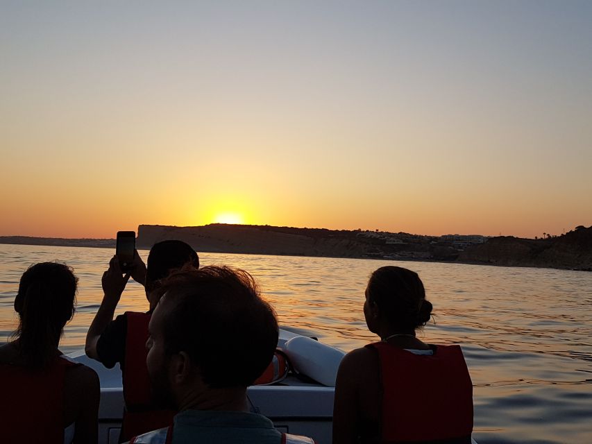Lagos: Guided Ponta da Piedade Sunset Boat Tour - Narrow passages: Siamese Twins, Corridor, and Arch of Triumph