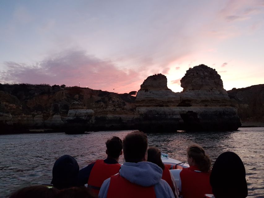 Lagos: Guided Ponta da Piedade Sunset Boat Tour - Who should book this Lagos sunset cave cruise