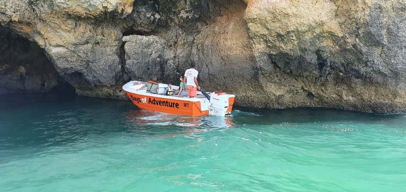 Lagos: Ponta da Piedade Caves Boat Tour - The 9-person boat: how it changes the whole experience