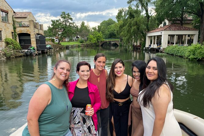Lake Austin Sunset Boat Cruise – 1 - Hour Scenic Tour BYOB - Why this one-hour Lake Austin sunset cruise hits the sweet spot