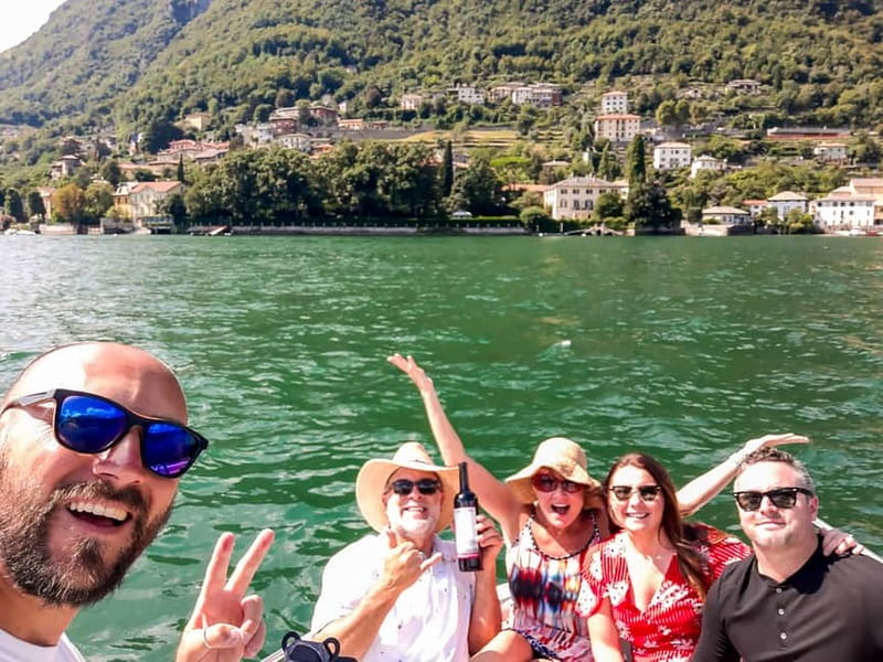 Lake Como: 2h Shared Boat Tour with Wine Tasting - Cernobbio and the Villa d’Este stretch: photos that actually work