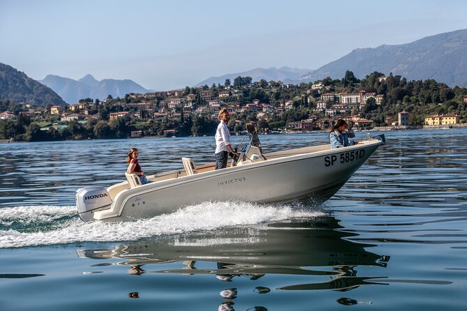 Lake Como Private Boat Tour - The island glimpse: a quick break from villas