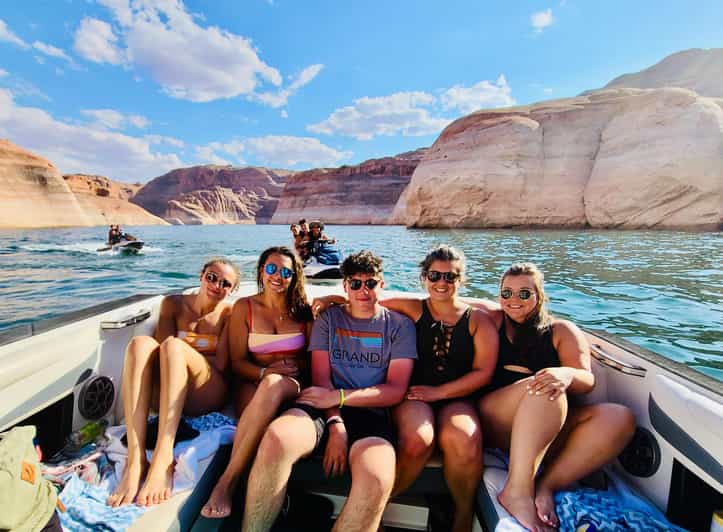 Lake Powell: Antelope Canyon 2-Hour Photo Boat Tour - The Chains stop: quick views, guided timing