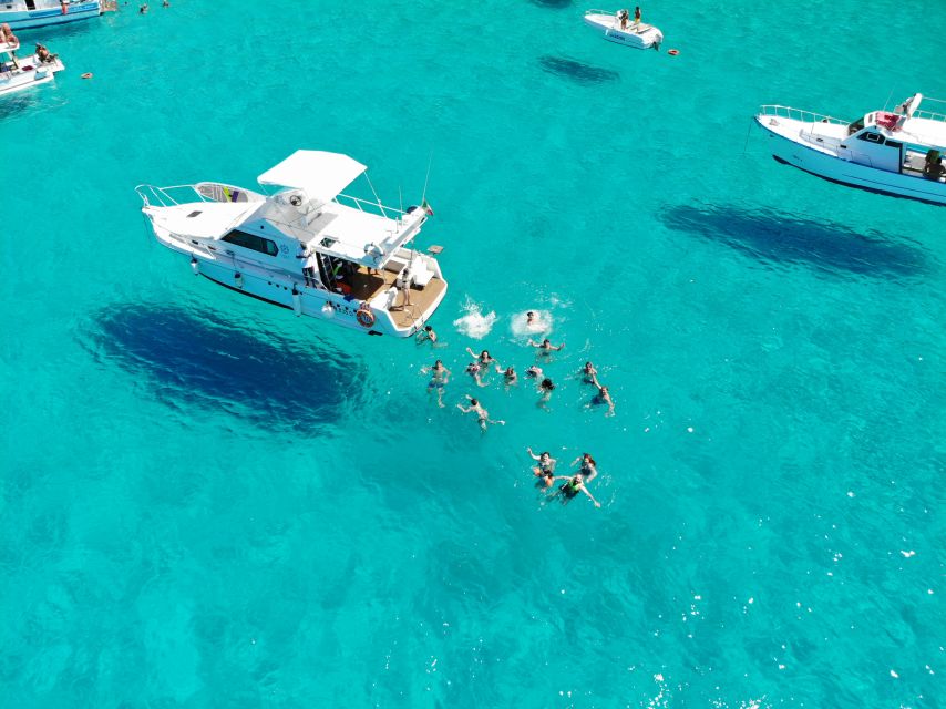 Lampedusa: Boat Tour with Lunch Sapore di Mare - Snorkeling and Paddleboarding: The Included Gear Turns You Into a Participant