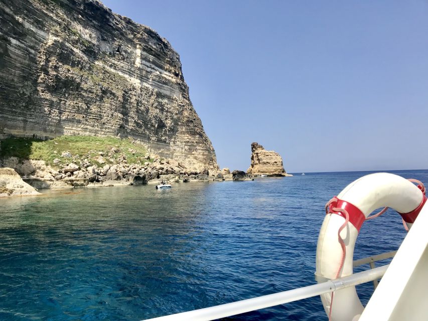 Lampedusa: Boat Tour with Lunch Sapore di Mare - Who This Tour Is Best For (And Who Should Think Twice)
