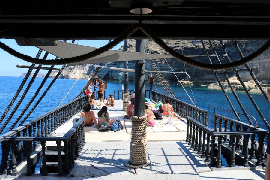 Lampedusa: Pirate Ship Boat Tour with Lunch and Music - Practical Tips: What to Bring and How to Use Your Time