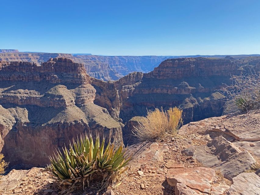 Las Vegas: Grand Canyon Helicopter Ride, Boat Tour & Skywalk - Practical traveler tips that actually help