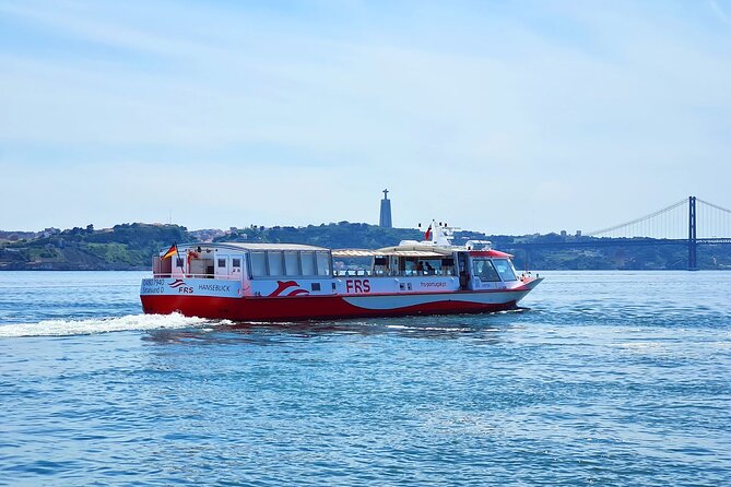 Lisbon Boat ride on Tagus river - Where You Meet: Terreiro do Paço to the Riverfront