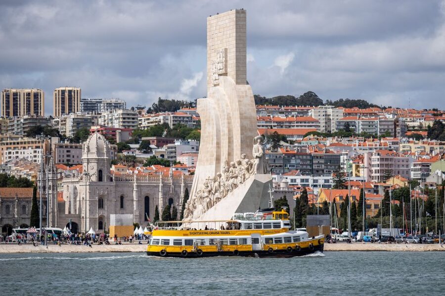 Lisbon: Boat Tour Ticket and Hop-on Hop-off 48-Hour Bus. - Carris Trams and Included Extras That Can Stretch Your Budget