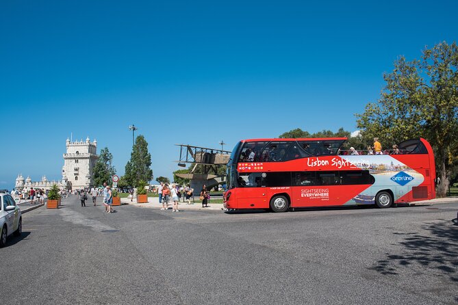 Lisbon Hop On Hop Off Bus and Boat Tour - The blue/“aquarium and museum breaks” route: Oceanário, Tile Museum, Zoo, and Gulbenkian