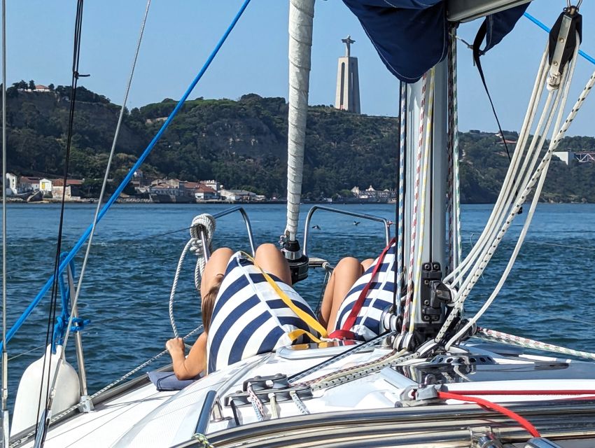 Lisbon: Private Boutique Boat Tour – Sail in Style - Plan your time on the water: 2 to 8 hours and how the pace works