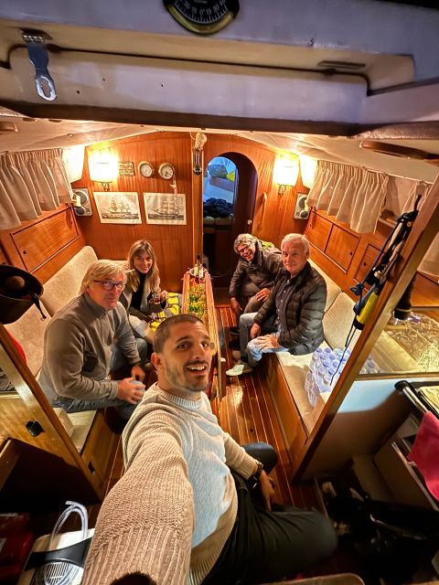 Lisbon: Private Sailing City & Sunset Tour - Two hours on the Tagus: the real point of this private sail