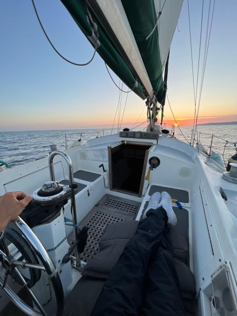 Lisbon: Private Sailing City & Sunset Tour - Where you start (and what to bring so the ride stays comfy)