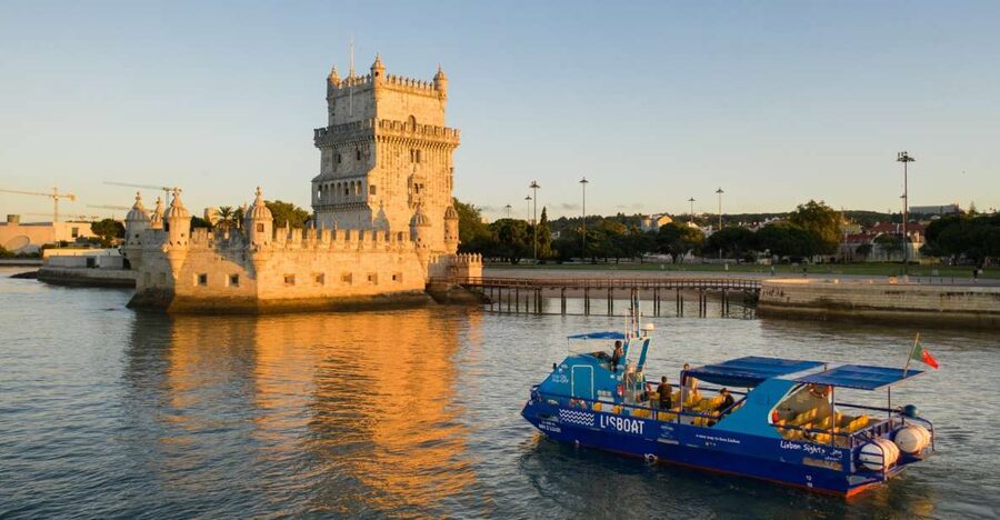 Lisbon: Sightseeing Boat Tour with Hop-On Hop-Off Option - The Hop-On Hop-Off Freedom (and the One Thing to Verify)