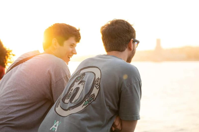 Lisbon: Sunset Boat Tour with Music and Drinks - Getting to the boat: Rocha Conde de Óbidos and Sardinha do Tejo