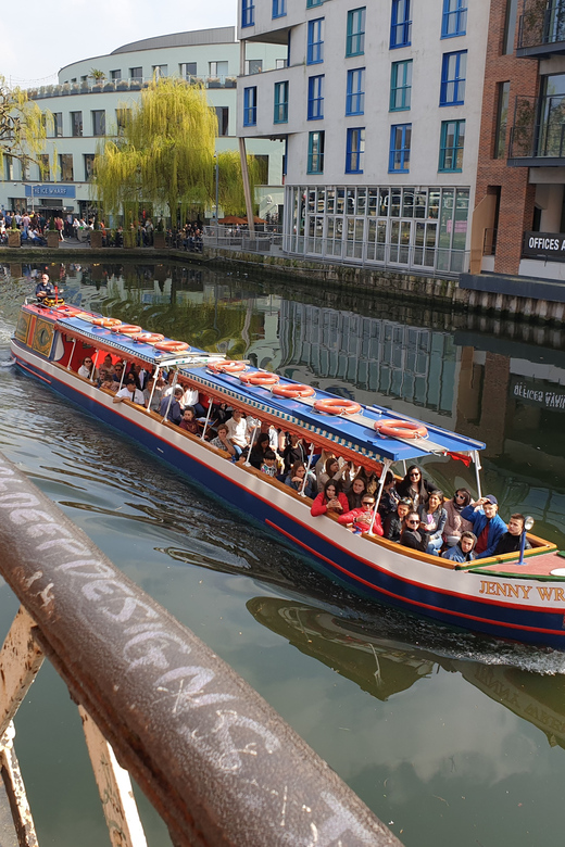 London: Canal Boat Ride on Camden Lock - London Zoo and Regent’s Park: seeing famous places from the water