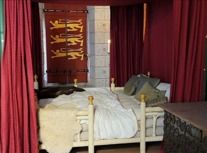 London: Tower of London Guided Tour with Boat Ride - Value for money: does $69 feel fair for what you get?