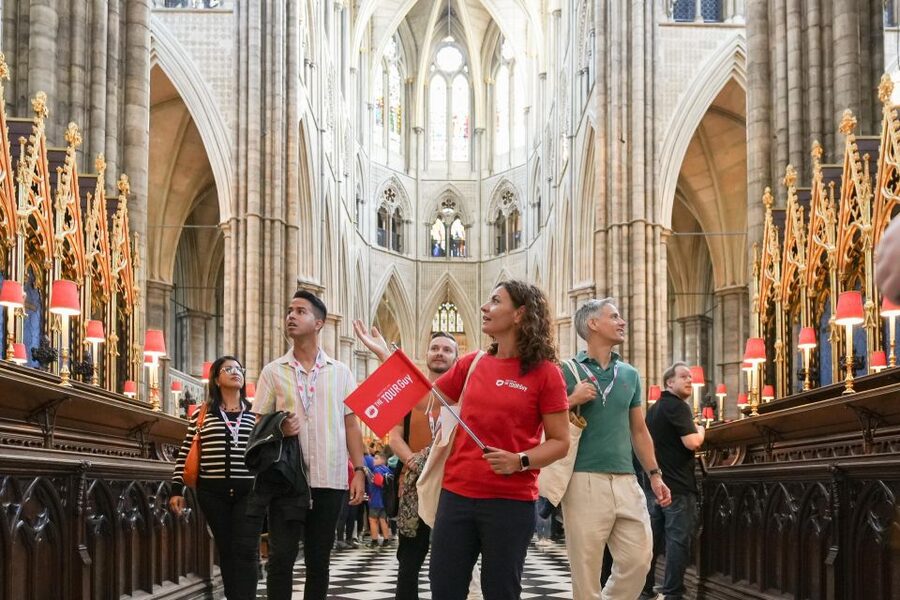 London: Westminster Abbey, Tower of London and Boat Tour - Crown Jewels and White Tower: when short free time is enough