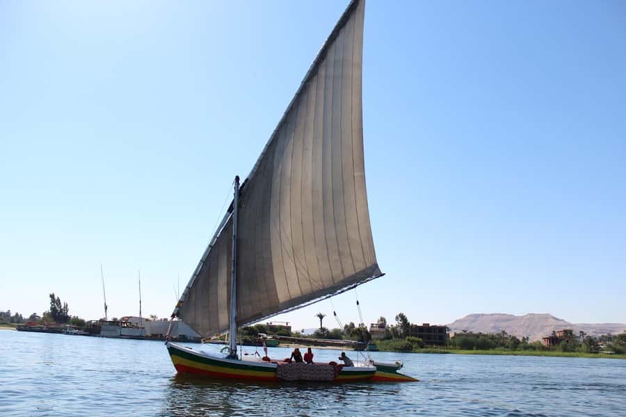 Luxor: Private Felucca Boat Trip with Hotel Pickup - About Three Hours on the Water: What Your Timeline Feels Like