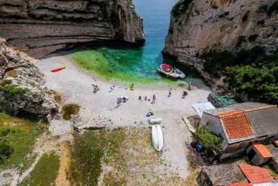 Luxury Blue Cave, Hvar and Vis Boat Tour from Split and Brac - Morning Start Options Around Split (and Why That Matters)
