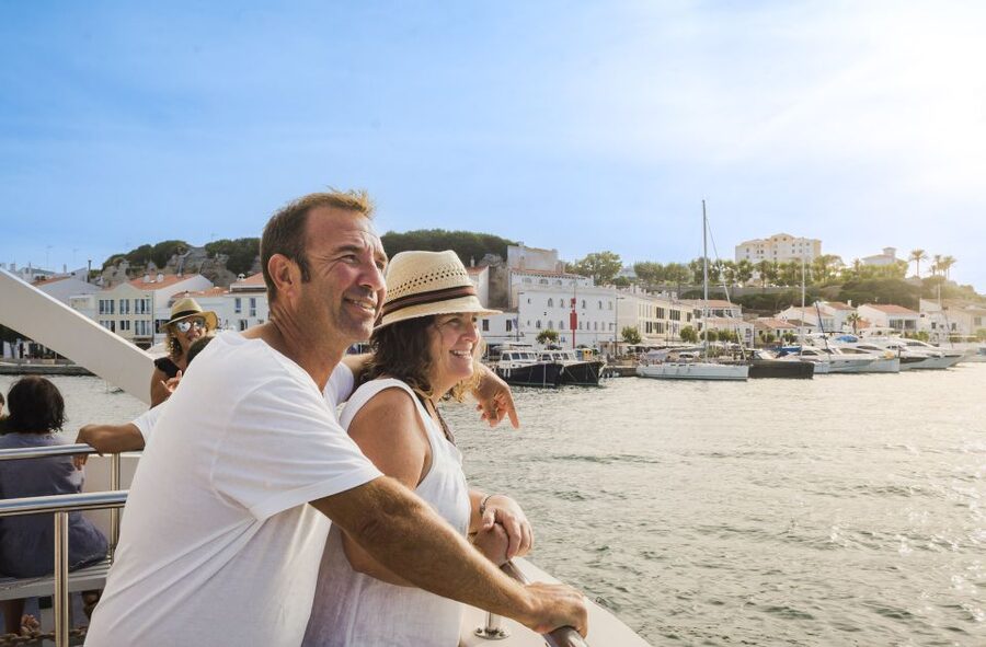 Mahon: Harbor Boat Tour with Underwater Viewing & Commentary - Sailing Out of Don Joan: Your 1-Hour Harbor Orientation