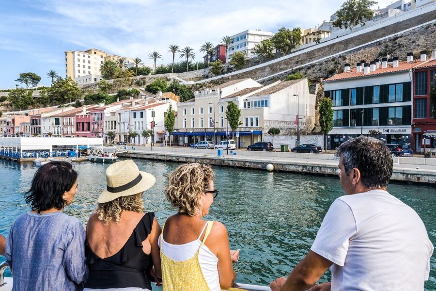 Mahon: Harbor Boat Tour with Underwater Viewing & Commentary - Underwater Viewing Reality Check: Fish, Seagrass, and Weather