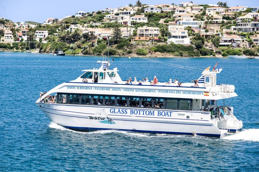 Mahon: Harbor Boat Tour with Underwater Viewing & Commentary - What the Catamaran Adds: Comfort, Views, and the Underwater Window