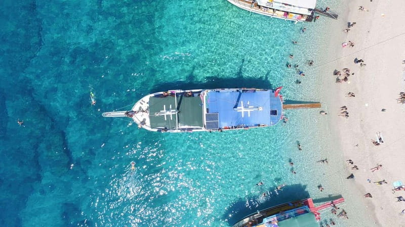 Maldives: Suluada Boat Tour with Lunch, Transfer & Bays - Paradise Bay: your first swim window (35 minutes)