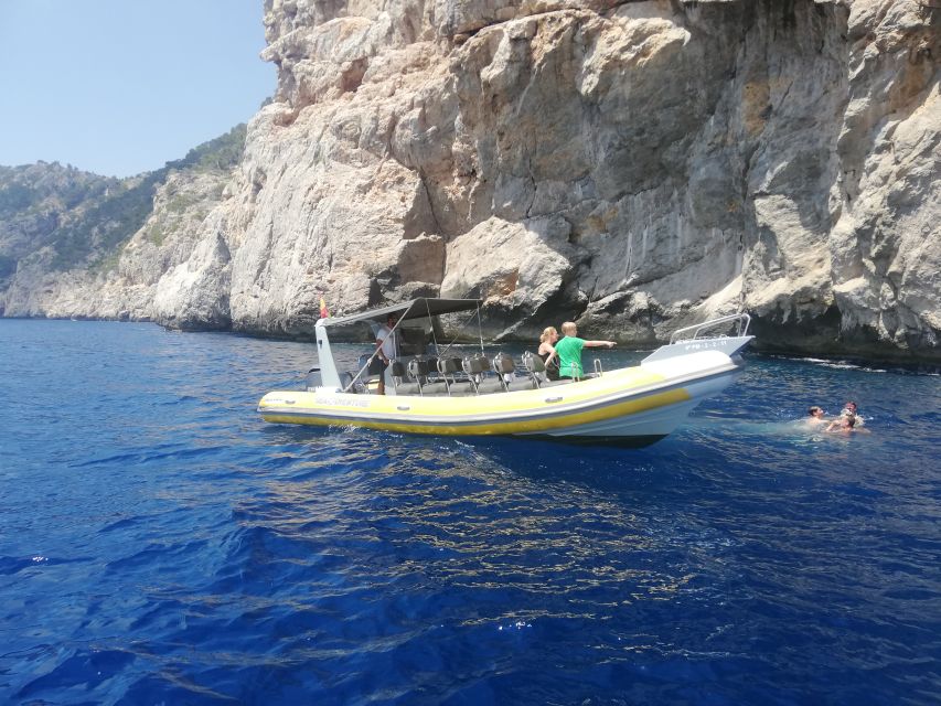 Mallorca : Blue Cave Boat Tour with Snorkeling - Meet the Skipper: The Difference Between Good and Great