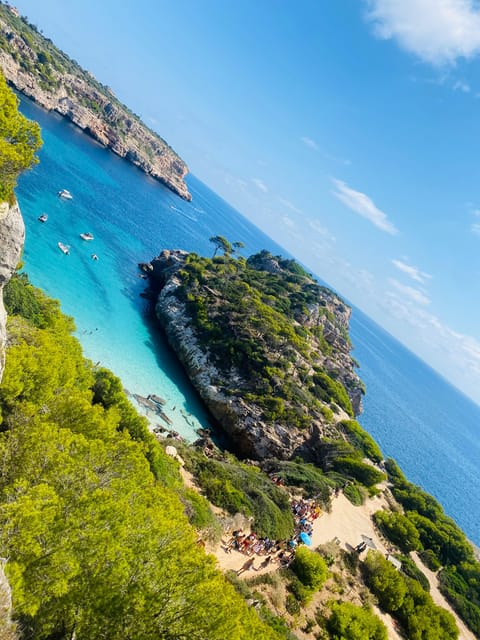 Mallorca: Caló des Moro and Cala Marmols Boat Tour - Contraband Caves and Marés Stone: The Story Behind the Rocks