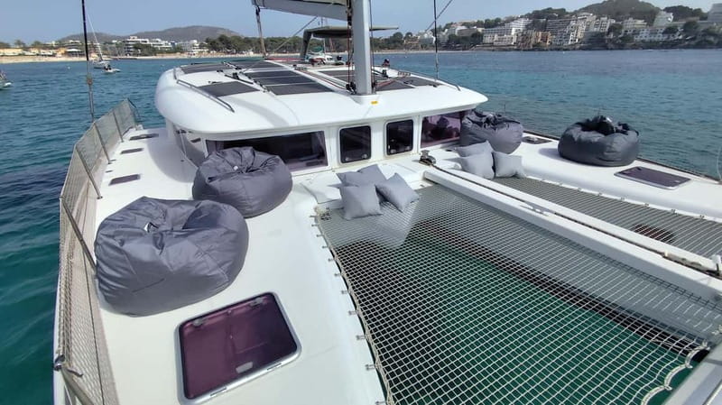 Mallorca: Catamaran Boat Tour with Tapas - Santa Ponsa check-in: find the jetty, then relax