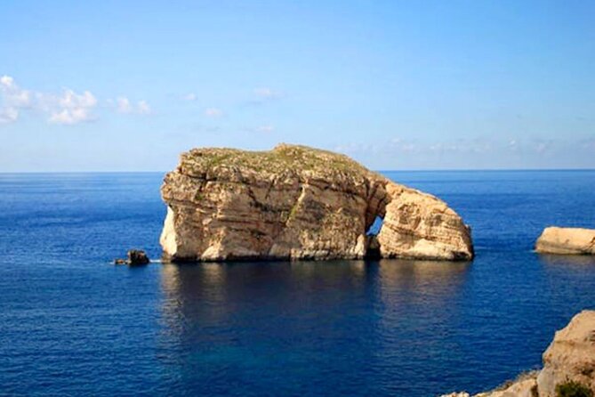 Malta: Gozo Full Day Buggy Tour with lunch and Comino Stop - Inland Sea in 20 minutes: Qawra, Dwejra, and the boat you don’t get