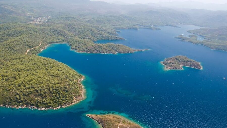 Marmaris: Cleopatra Island Boat Trip with Lunch and Transfer - Fine Sand Bay (Ince Kum National Park): where the water turns turquoise