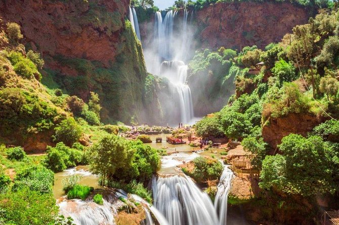 Marrakech: Ouzoud Waterfalls Guided Day Trip with Boat Ride - Lunch by the river: what you’ll pay and how to stay flexible