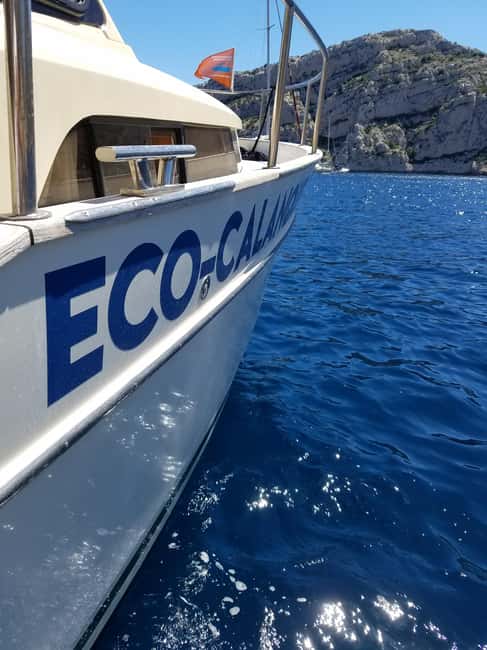 Marseille: Calanques National Park Boat Trip with Swimming - Meeting at Vieux-Port: where your boat might not be the same place you planned