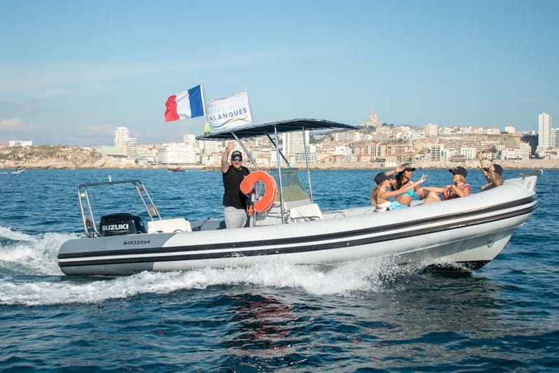 Marseille: Old Port Boat Tour - Notre-Dame de la Garde (Bonne Mère) from the water