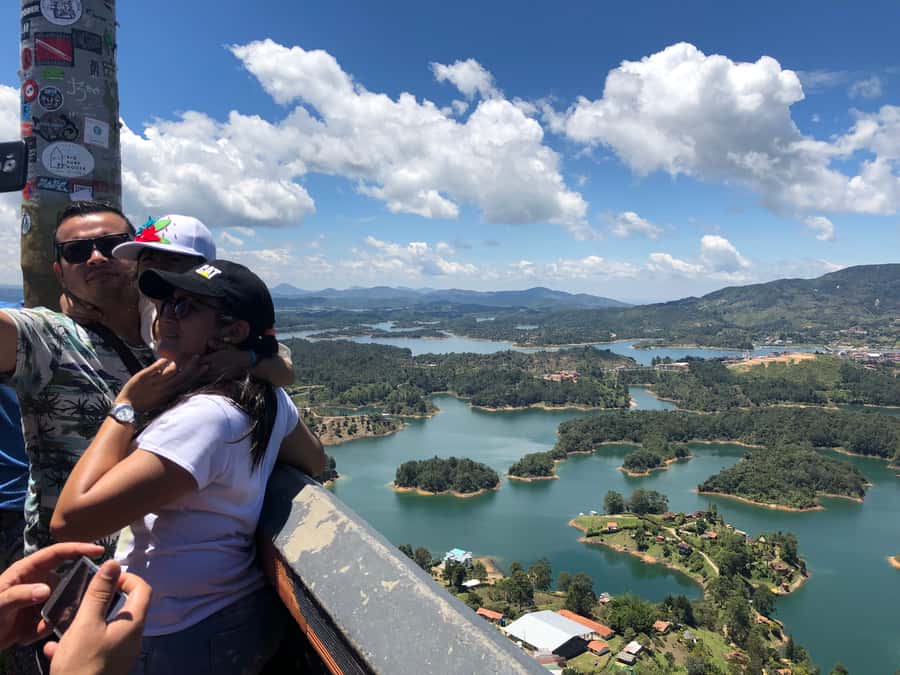Medellín: Private Guatapé with Peñol Tickets and Boat Ride - Guatapé’s tile streets: the easy part you’ll want to linger in
