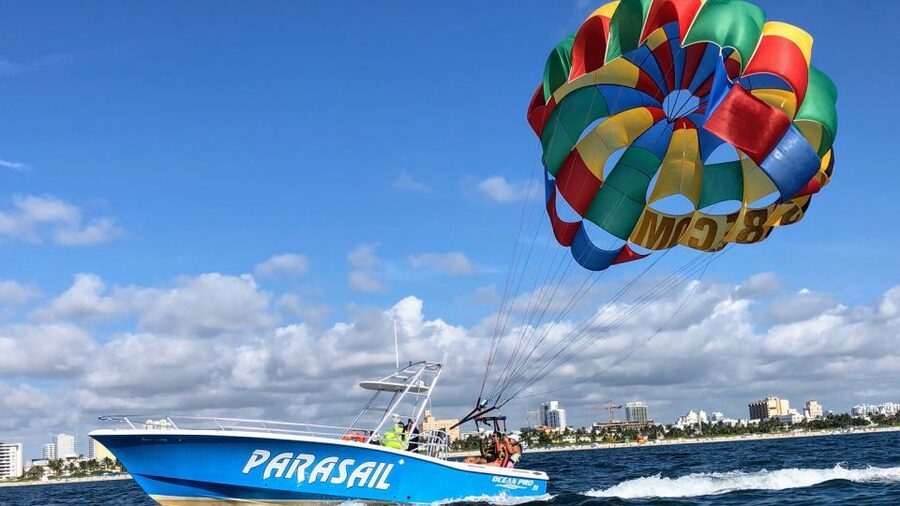 Miami Beach: Parasailing Boat Tour in South Beach - Photos, Timing, and What to Expect on Camera