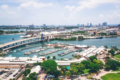 Miami Boat Tour and Sunset Cruise 90 Minutes - Bayside Marketplace Stop: More Than a Check-In