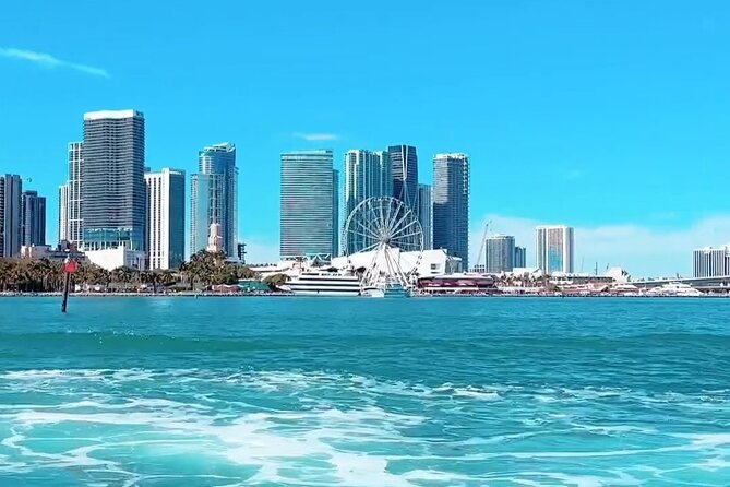 Miami Boat Tour and Sunset Cruise 90 Minutes - Kaseya Center and Downtown Skyline Photo Moments