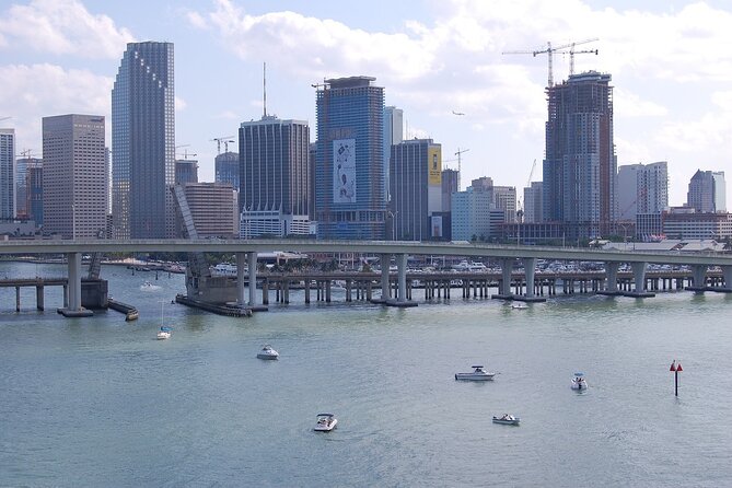 Miami Boat Tour and Sunset Cruise 90 Minutes - About the Host, the Commentary, and Why It Matters