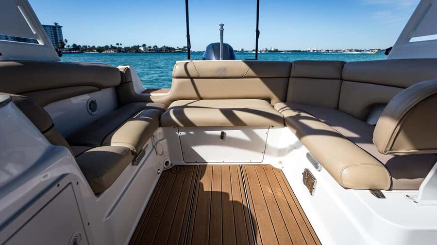 Miami: Celebrity Houses and Star Island Boat Tour - The Miami Cruise Route: Miami Beach, Downtown, and Key Islands