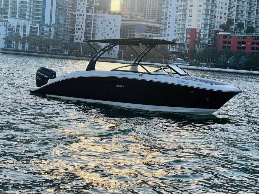 Miami: Guided Boat Tour with Champagne - Getting Onboard at 961 NW 7th St Without Stress