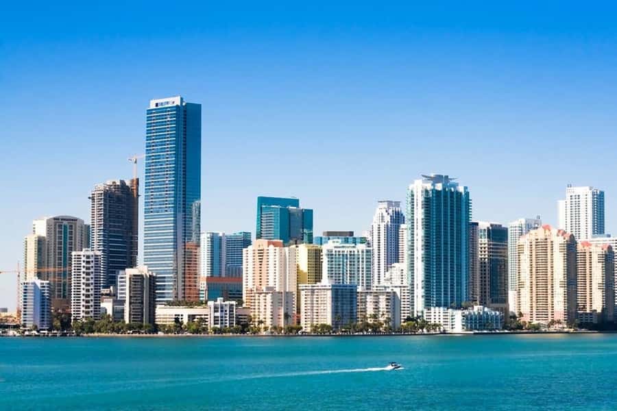 Miami: Guided City Tour and Boat Ride - Coconut Grove and Coral Gables: neighborhoods with older rhythms