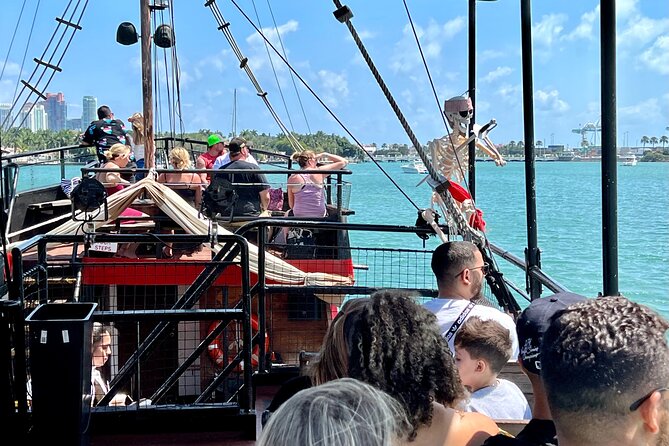 Miami Pirate Boat Tour: Skyline & Celebrity Homes - Pier 5 ending: the convenient return to Bayside