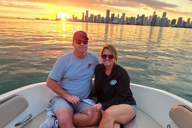 Miami Shared Boat tour, 2 hours on a 24 ft boat. 6 people total. - The Vibe On Board: Social, Not Chaotic